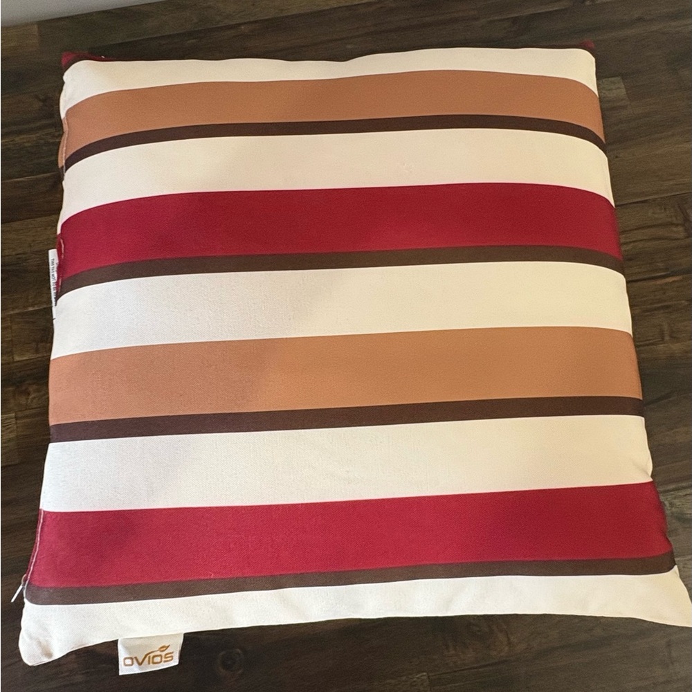 Outdoor patio pillows. Set of two. NWOT